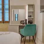 بيت ضيافة 7 Main Gate 4*