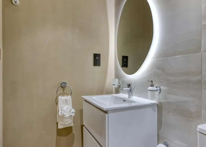 7 Main Gate Casa de hóspedes 4*