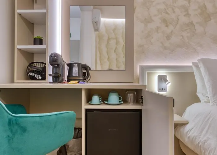 Casa de hóspedes 7 Main Gate 4*