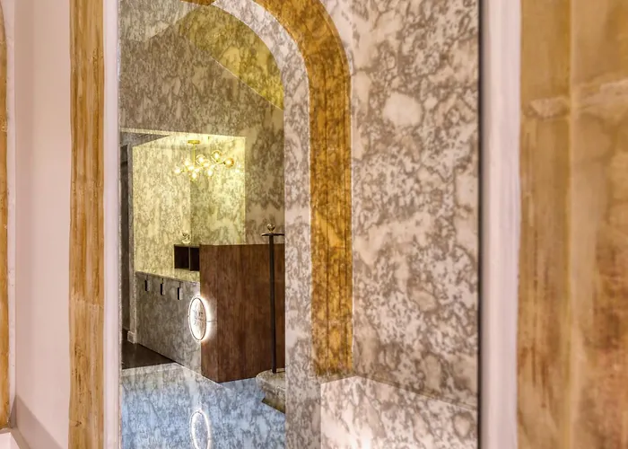 7 Main Gate Pensiune