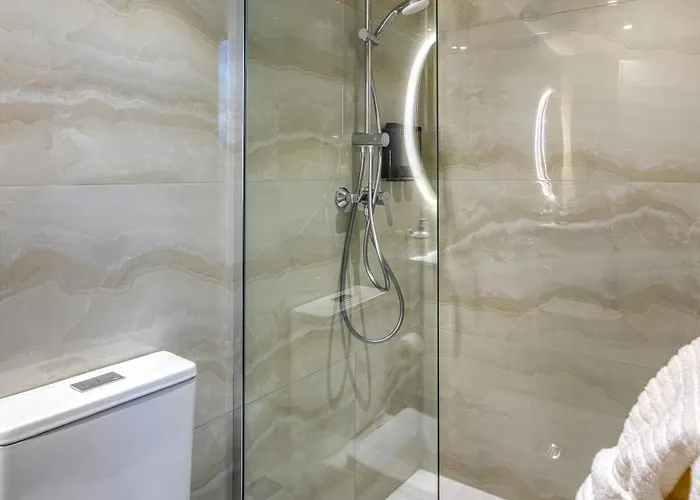 Pensiune 7 Main Gate 4*