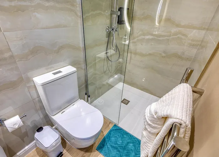 7 Main Gate Pensiune 4*